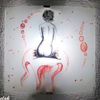 Applique luminaire tendance street art au motif d'une femme nue sur une fleur vendue en ligne sur notre site