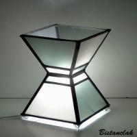Creation artisanale sur mesure de lampes vitrail personnalisées