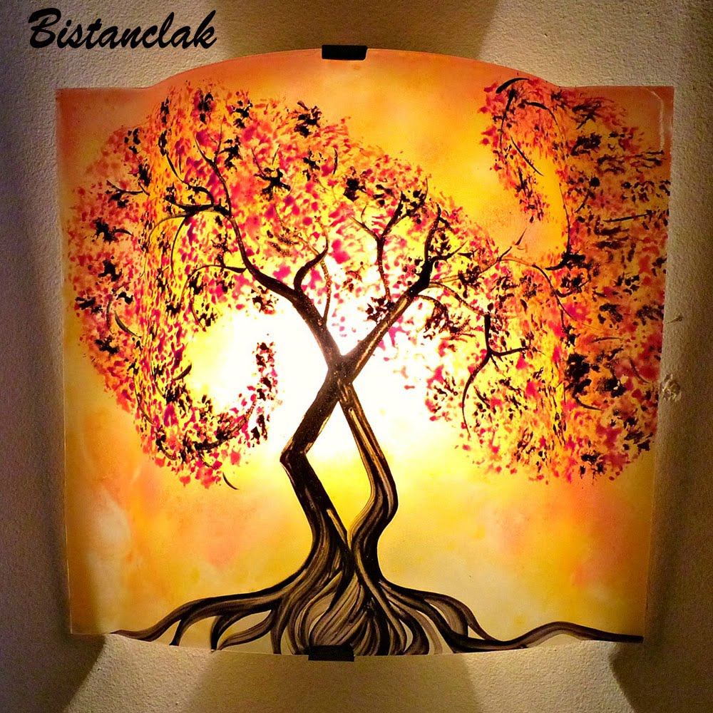Lampe décorative jaune orange motif arbre tortueux